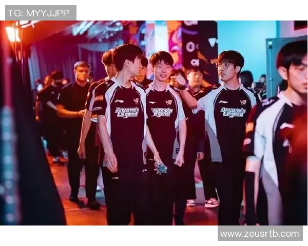 全球顶级电竞赛事激战正酣各大战队巅峰对决引爆青春热血激情